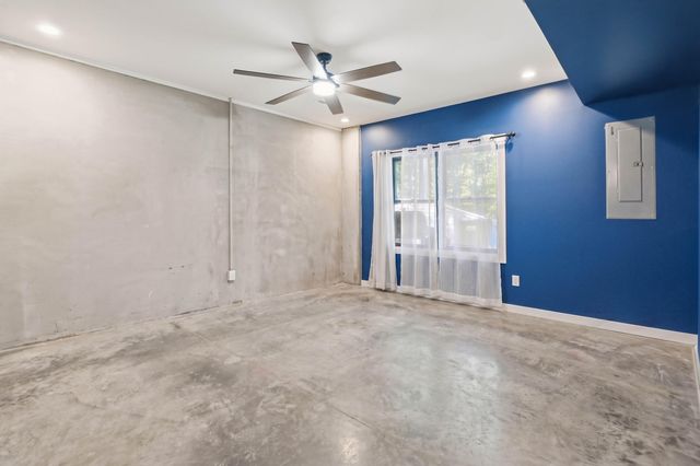 2074 Harris Creek Road, Stanford, KY 40484