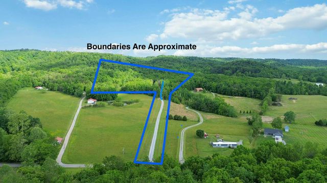 2074 Harris Creek Road, Stanford, KY 40484