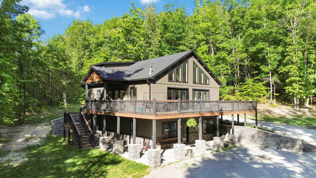 2074 Harris Creek Road, Stanford, KY 40484