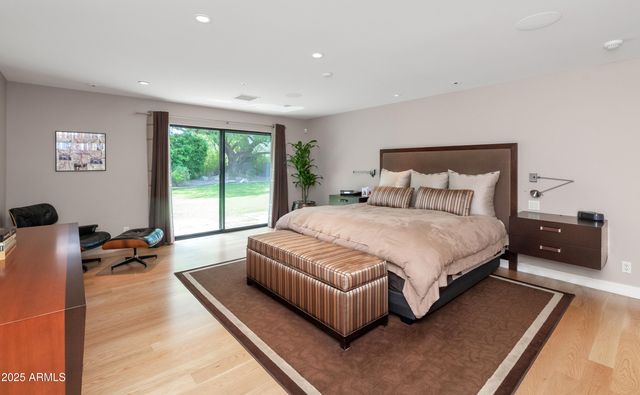 9829 N 49TH Place, Paradise Valley, AZ 85253