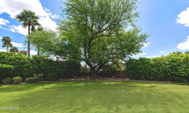9829 N 49TH Place, Paradise Valley, AZ 85253