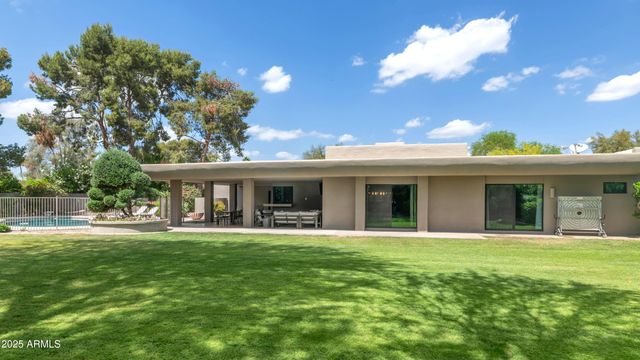 9829 N 49TH Place, Paradise Valley, AZ 85253