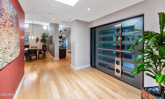 9829 N 49TH Place, Paradise Valley, AZ 85253