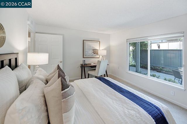 1417 Oakmont Dr 2, Walnut Creek, CA 94595