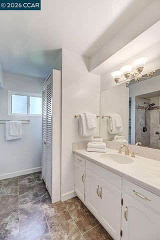 1417 Oakmont Dr 2, Walnut Creek, CA 94595