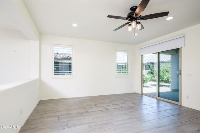 21150 N EVERGREEN Drive, Maricopa, AZ 85138