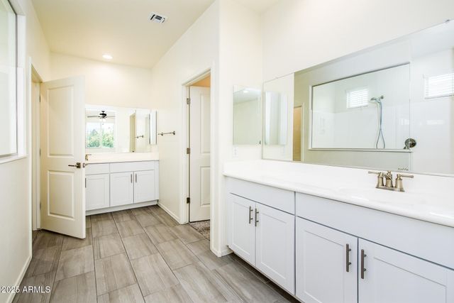 21150 N EVERGREEN Drive, Maricopa, AZ 85138