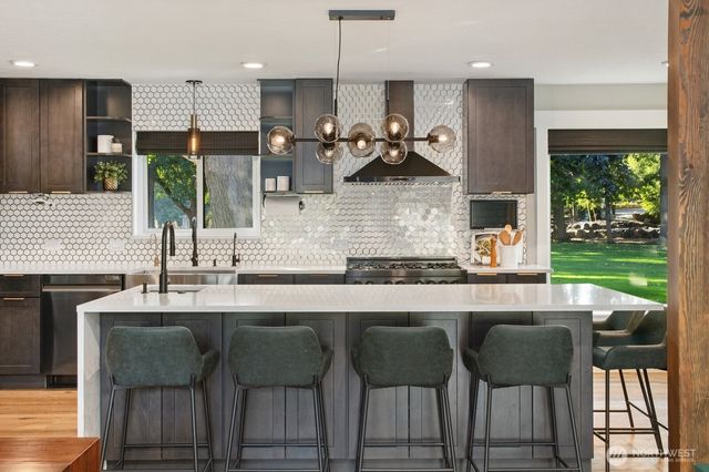 2791 S 3rd Avenue, Walla Walla, WA 99362