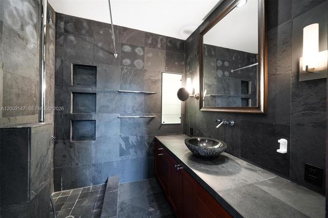 3021 Virginia St 11, Miami, FL 33133