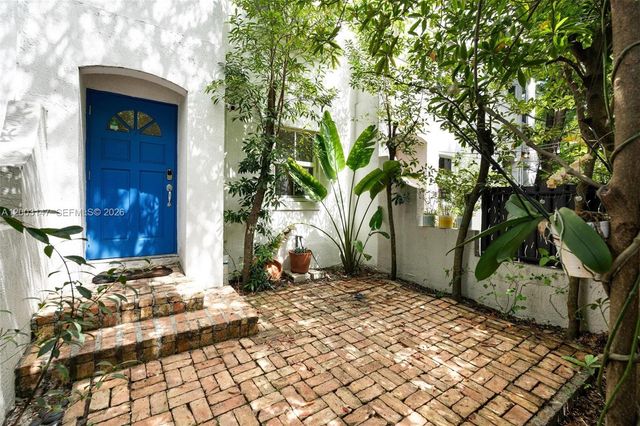 3021 Virginia St 11, Miami, FL 33133