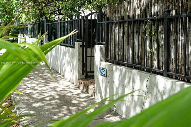 3021 Virginia St 11, Miami, FL 33133