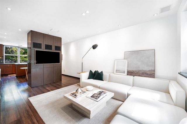 3021 Virginia St 11, Miami, FL 33133