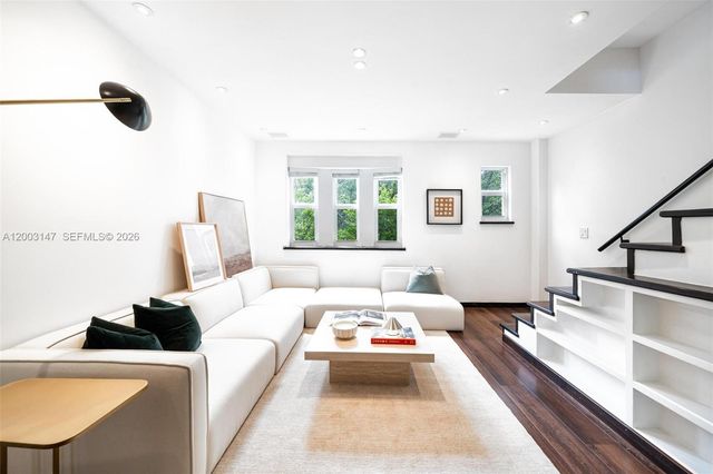 3021 Virginia St 11, Miami, FL 33133