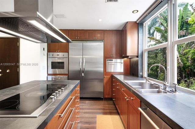 3021 Virginia St 11, Miami, FL 33133