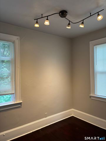 246 Goffe Terrace, New Haven, CT 06511