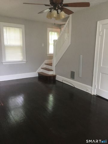 246 Goffe Terrace, New Haven, CT 06511
