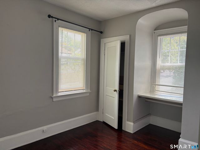 246 Goffe Terrace, New Haven, CT 06511