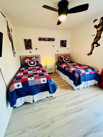 254 GLENEAGLES DRIVE, Davenport, FL 33897