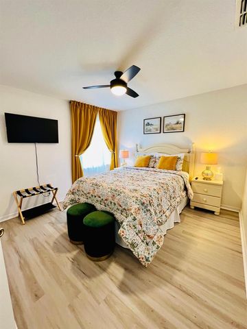 254 GLENEAGLES DRIVE, Davenport, FL 33897