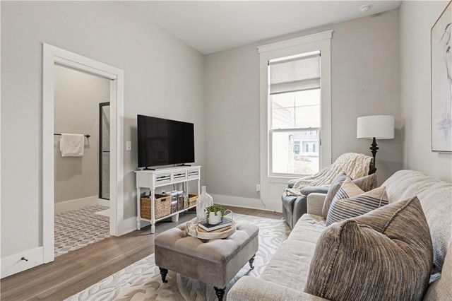 13401 W 174th Place, Overland Park, KS 66221