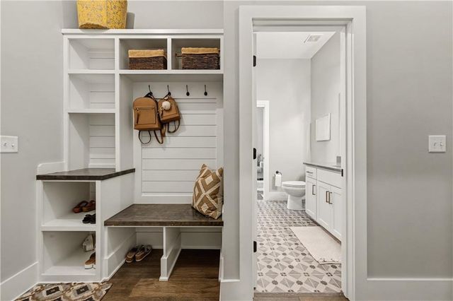 13401 W 174th Place, Overland Park, KS 66221