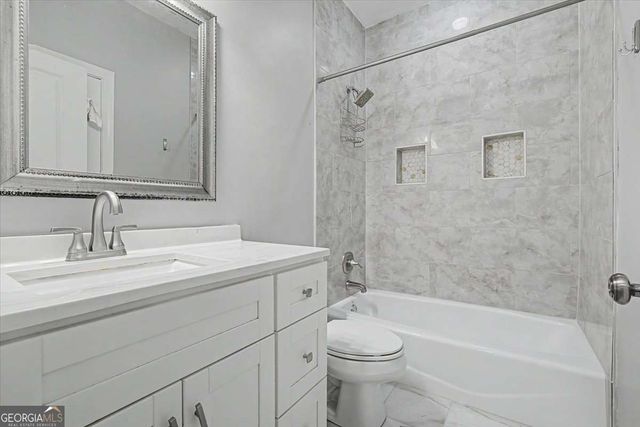 2356 Saint Davids Square NW 3, Kennesaw, GA 30152