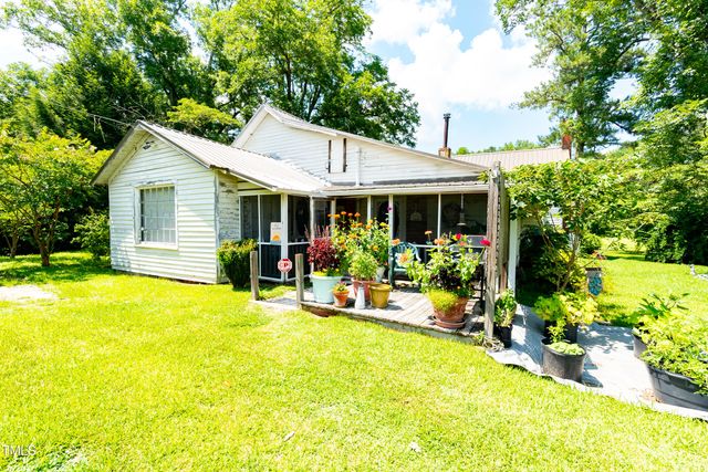 7167 Adolph Road, Bailey, NC 27807