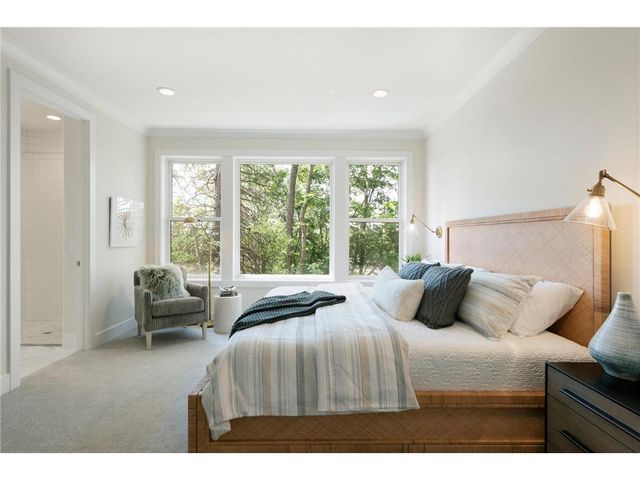 XXX4 Timberland Trail, Eden Prairie, MN 55347