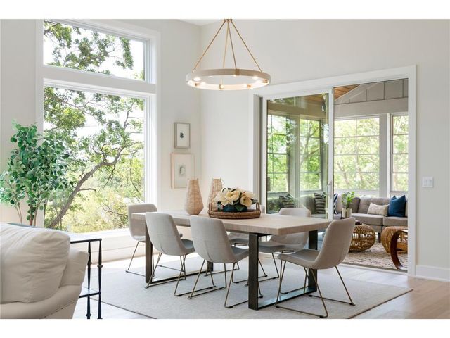 XXX4 Timberland Trail, Eden Prairie, MN 55347