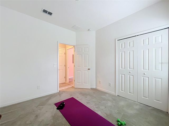 1196 E 10TH STREET, Apopka, FL 32703