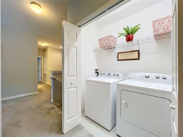 1196 E 10TH STREET, Apopka, FL 32703