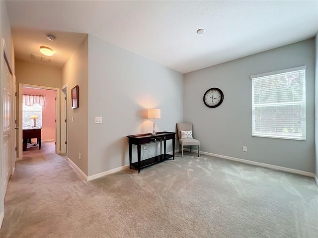 1196 E 10TH STREET, Apopka, FL 32703