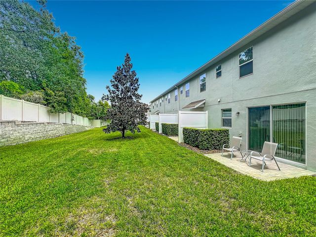 1196 E 10TH STREET, Apopka, FL 32703