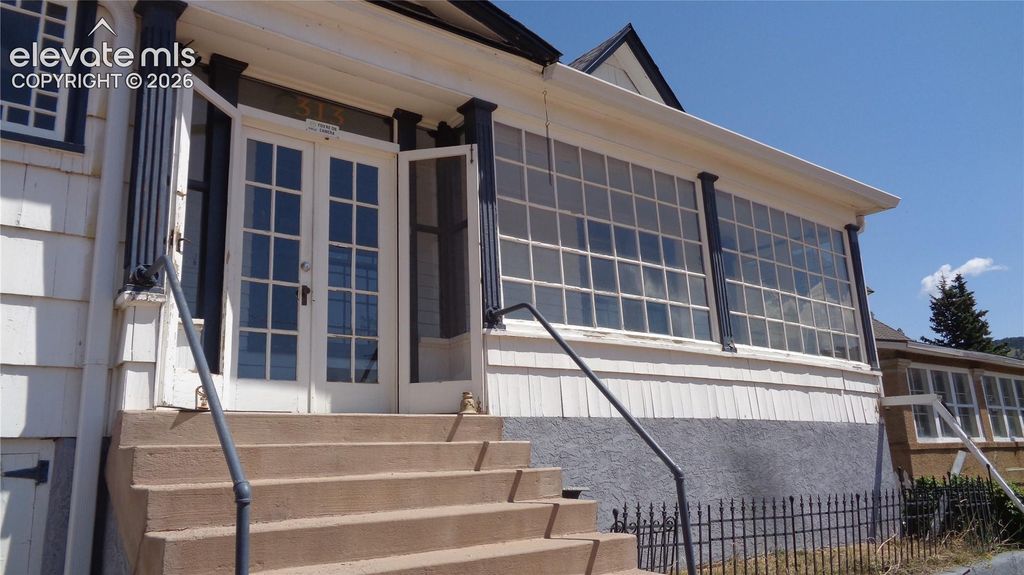 313 E Golden Avenue, Cripple Creek, CO 80813 — exterior