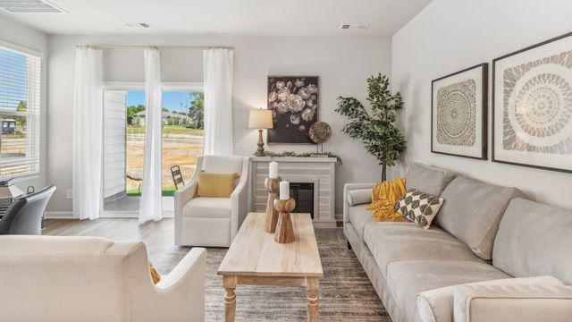 707 Ashbrook Drive, Lebanon, TN 37087