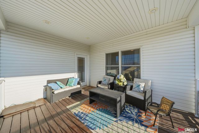 907 S 25th Street, Beatrice, NE 68310