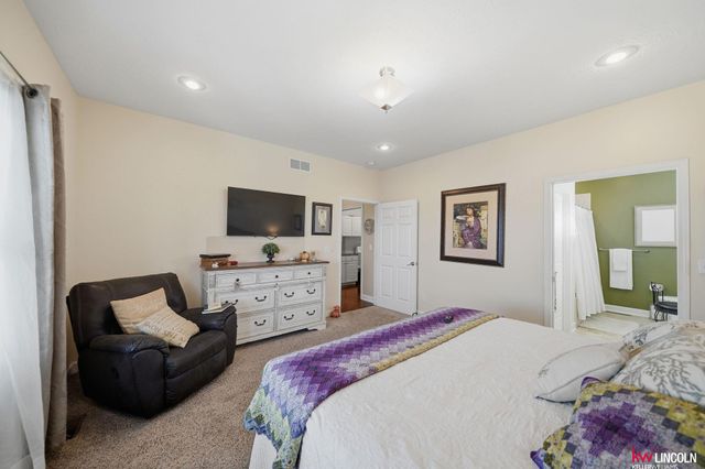 907 S 25th Street, Beatrice, NE 68310