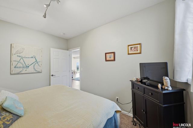 907 S 25th Street, Beatrice, NE 68310