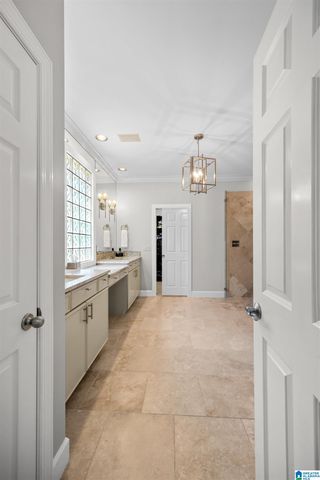 2048 GLEN EAGLE LANE, Birmingham, AL 35242
