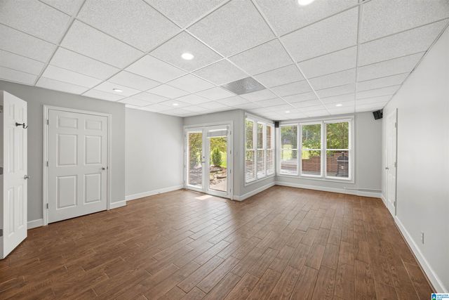 2048 GLEN EAGLE LANE, Birmingham, AL 35242