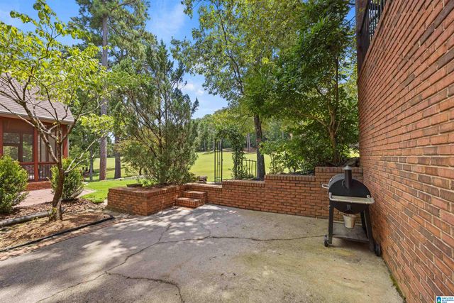 2048 GLEN EAGLE LANE, Birmingham, AL 35242