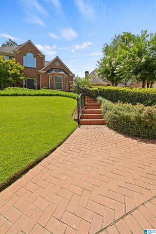 2048 GLEN EAGLE LANE, Birmingham, AL 35242