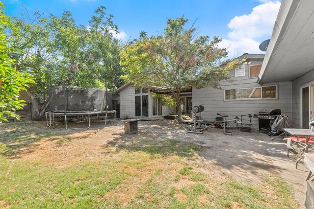 738 Webster St, Colusa, CA 95932