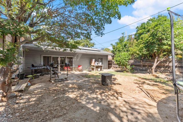 738 Webster St, Colusa, CA 95932