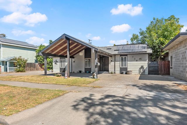 738 Webster St, Colusa, CA 95932