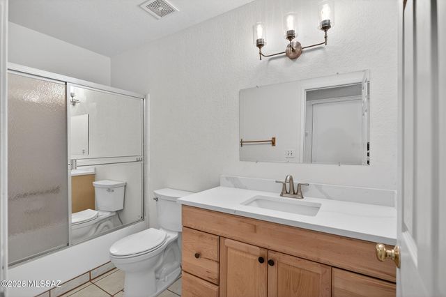 618 N Eastview Avenue, Tucson, AZ 85710