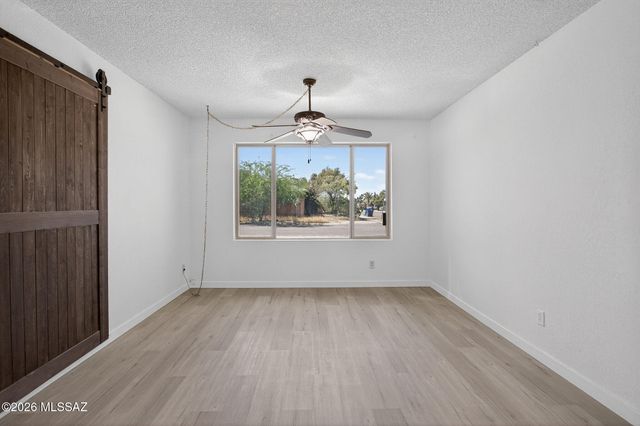 618 N Eastview Avenue, Tucson, AZ 85710