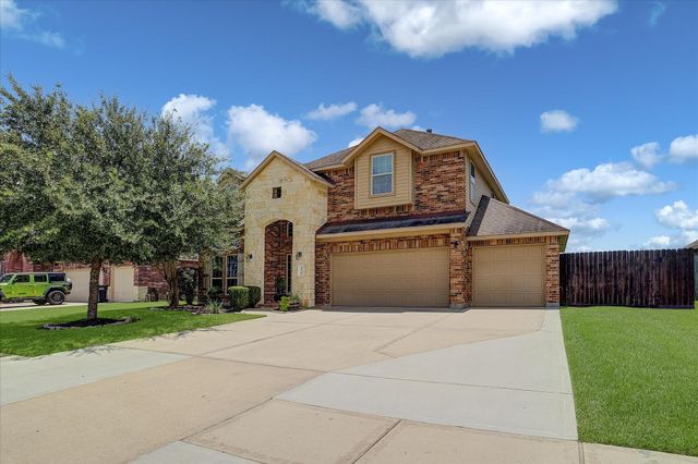 11722 Eagle Ridge Drive, Mont Belvieu, TX 77535