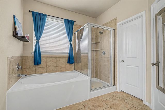 11722 Eagle Ridge Drive, Mont Belvieu, TX 77535