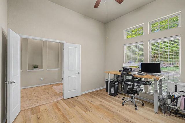 11722 Eagle Ridge Drive, Mont Belvieu, TX 77535
